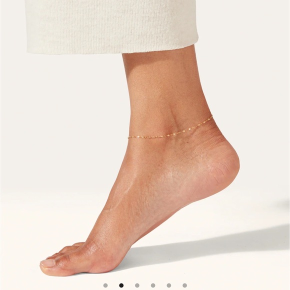 Jenny Bird Gold Anklet with Pearl Charm - Picture 4 of 10